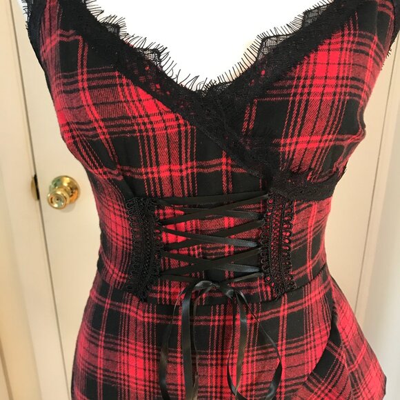 Punk Goth Vkei Red & Black Plaid Tartan Asymmetrical Hem Dress - Picture 3 of 12